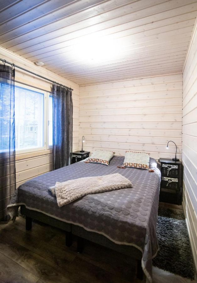 Ettomies II Guest House Äkäslompolo Екстериор снимка